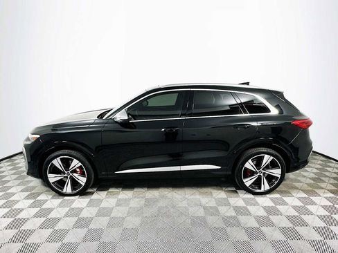 New 2025 Audi SQ5 Premium Plus image 4
