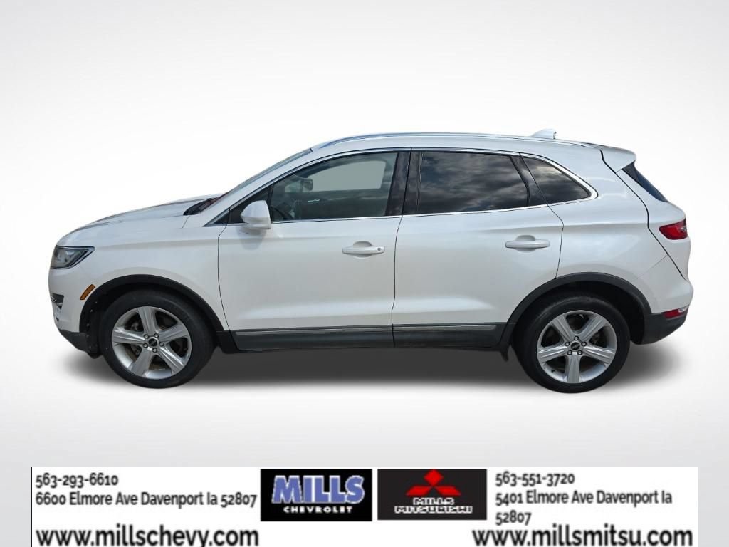 Used 2018 Lincoln MKC Premiere FWD image 2