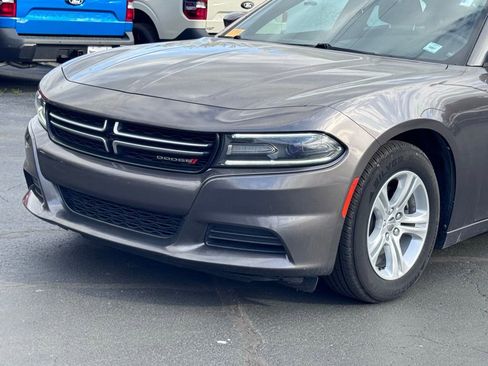Used 2015 Dodge Charger SE image 30