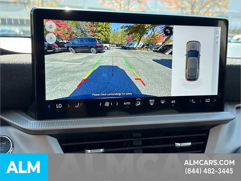 Used 2025 Ford Explorer Active image 37