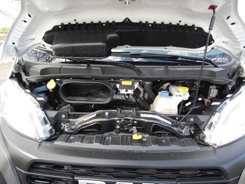 Used 2025 RAM ProMaster 3500 w/ Convenience Group image 28