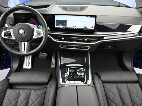 Used 2026 BMW X5 M60i image 13