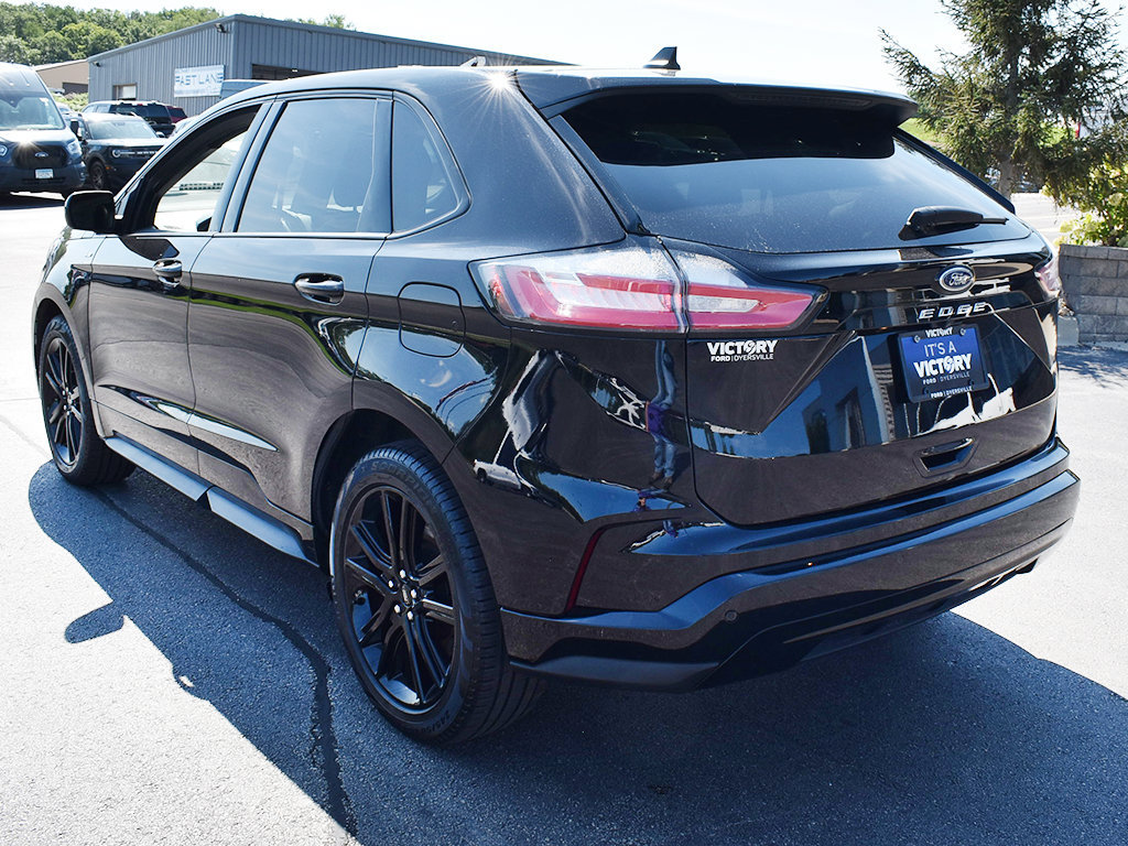 Used 2024 Ford Edge ST-Line AWD/4WD image 3
