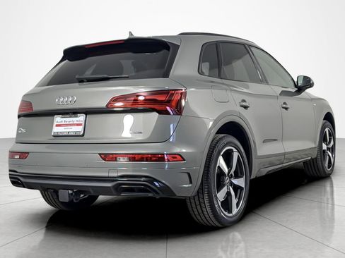 Used 2023 Audi Q5 2.0T Premium Plus w/ Premium Plus Package image 5