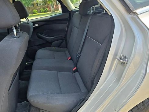Used 2012 Ford Focus SEL image 9