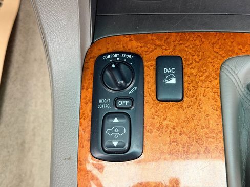 Used 2004 Lexus GX 470 AWD/4WD image 23