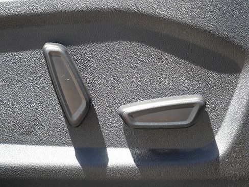 Used 2024 Ford Edge Titanium AWD/4WD image 60