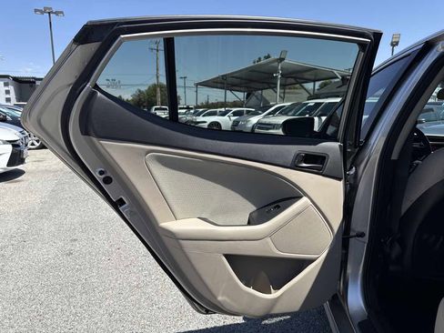 Used 2015 Kia Optima LX FWD image 10