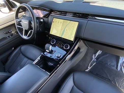 Used 2023 Land Rover Range Rover Sport SE image 21
