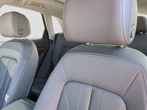 Used 2023 Audi Q5 2.0T Premium Plus w/ Premium Plus Package image 15