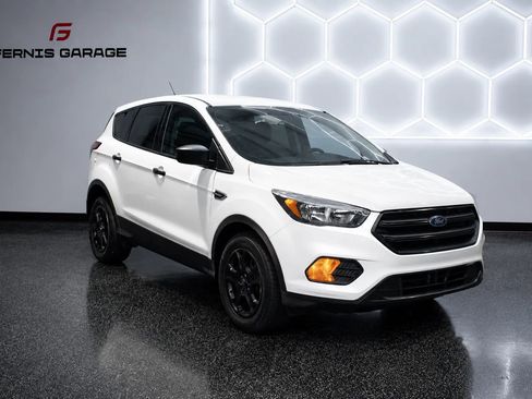 Used 2018 Ford Escape S FWD image 2