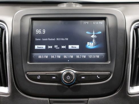 Used 2016 Chevrolet Malibu LT FWD image 27