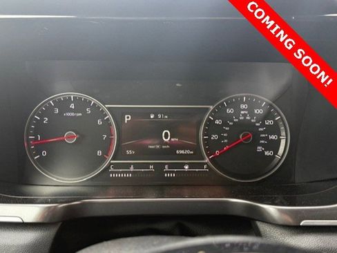 Used 2023 Kia Sorento LX image 5