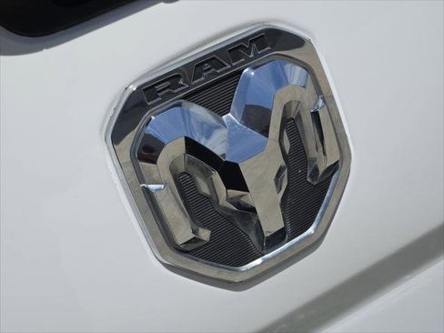 Certified 2024 RAM 2500 Tradesman w/ Chrome Appearance Group AWD/4WD image 13