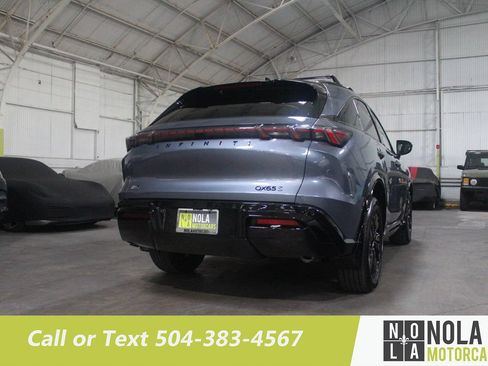 Used 2027 INFINITI QX65 Sport w/ Cargo Package AWD/4WD image 12