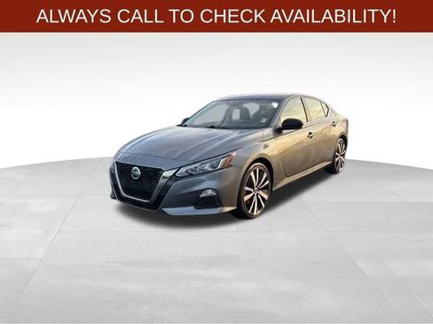 Used 2022 Nissan Altima 2.5 SR image 3