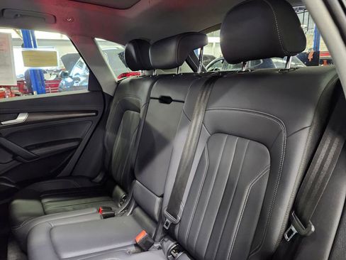 Used 2023 Audi Q5 2.0T Premium Plus w/ Premium Plus Package image 11