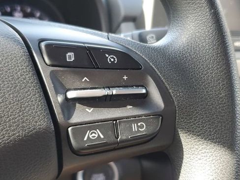 Used 2023 Hyundai Kona SEL FWD image 15