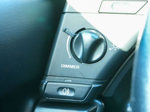 Used 1996 Chevrolet Corvette 2dr Cpe image 25