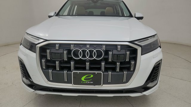Used 2025 Audi Q7 3.0T Premium Plus w/ Premium Plus Package AWD/4WD image 25