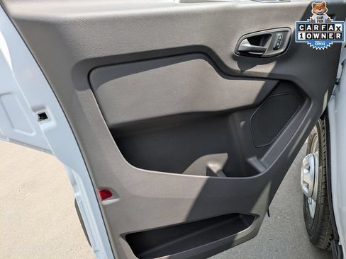 Certified 2026 Ford Transit 250 148 Medium Roof Extended AWD image 9