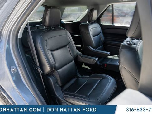 Used 2022 Ford Explorer XLT w/ Equipment Group 202A image 24