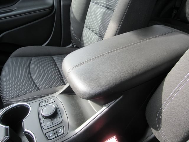 Certified 2022 GMC Terrain SLE w/ Driver Convenience Package AWD/4WD image 20