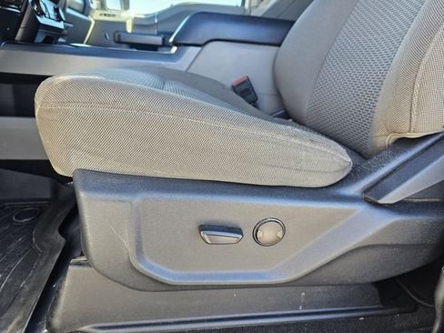 Used 2022 Ford F250 XLT w/ XLT Premium Package image 13