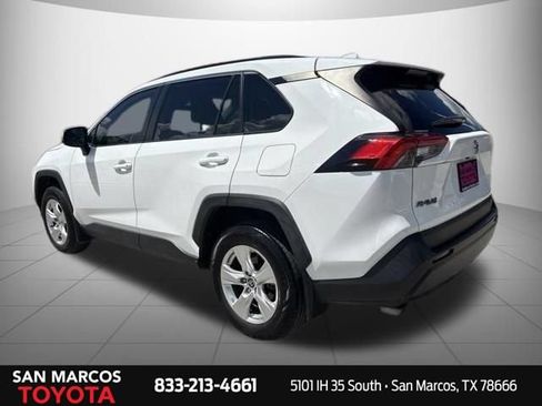 Used 2021 Toyota RAV4 XLE AWD/4WD image 3