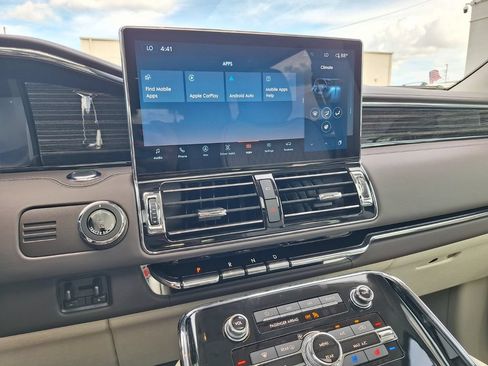 Used 2024 Lincoln Navigator L Black Label AWD/4WD image 16