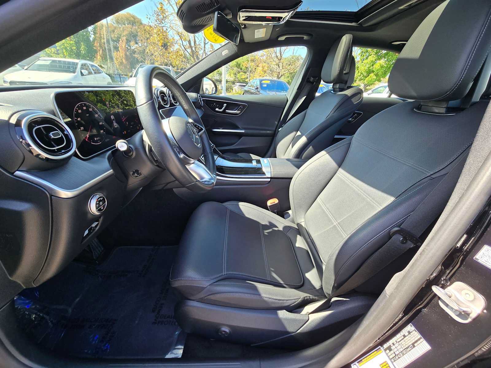 Used 2025 Mercedes-Benz C 300 Sedan image 20