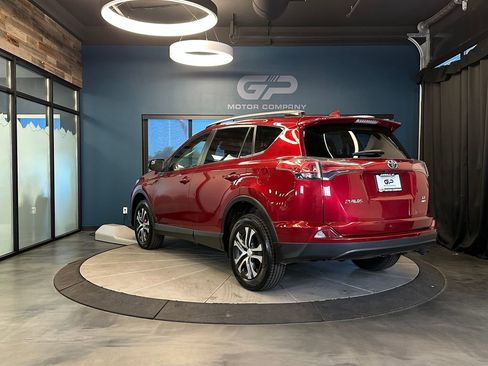 Used 2018 Toyota RAV4 LE w/ All Weather Liner Package AWD/4WD image 5