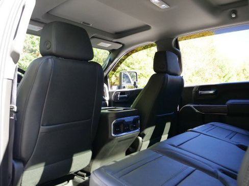 Used 2022 GMC Sierra 2500 Denali image 31