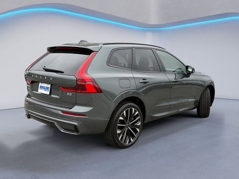 New 2026 Volvo XC60 B5 Ultra w/ Protection Package Premier image 4