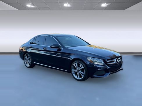 Used 2018 Mercedes-Benz C 300 Sedan image 7