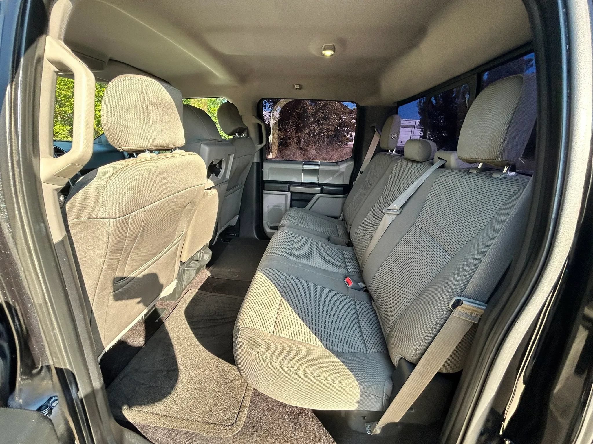 Used 2015 Ford F150 XLT w/ Equipment Group 302A Luxury RWD image 12