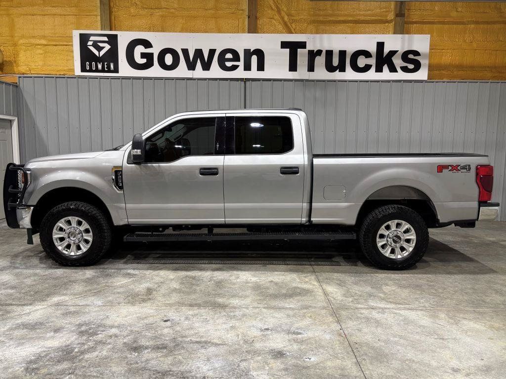 Used 2020 Ford F250 XLT w/ XLT Value Package AWD/4WD image 2