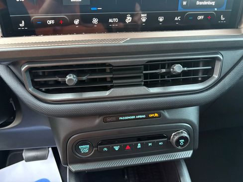 New 2025 Ford Bronco Sport Outer Banks w/ Outer Banks Tech Package+ image 23