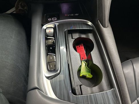 Certified 2024 Buick Enclave Premium image 44