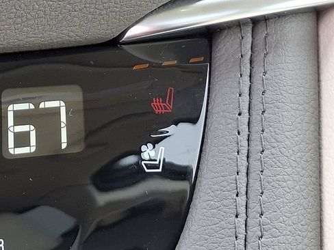 Used 2026 Cadillac XT5 Premium Luxury w/ Driver Assist Package image 25