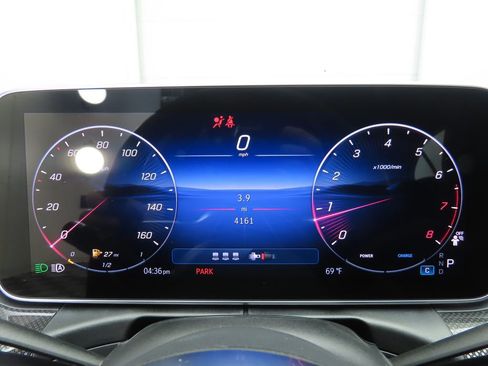 Certified 2025 Mercedes-Benz C 300 Sedan image 33