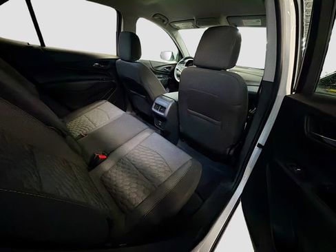 Used 2020 Chevrolet Equinox LT image 26