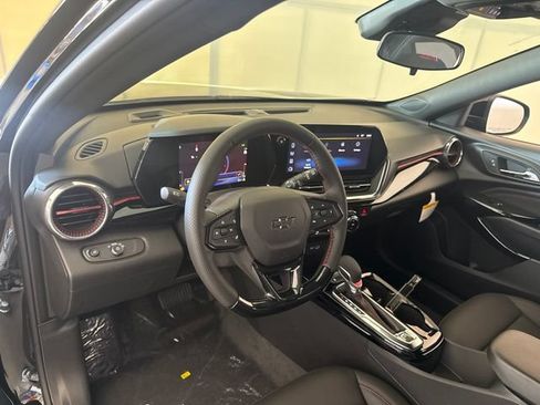 New 2026 Chevrolet Trax RS FWD image 17