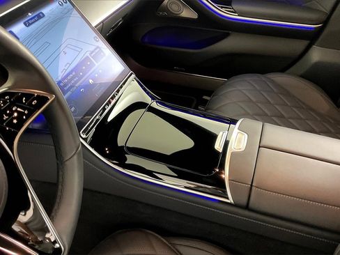 Used 2025 Mercedes-Benz S 580 4MATIC Sedan image 12