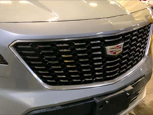 Used 2023 Cadillac XT4 Premium Luxury image 30