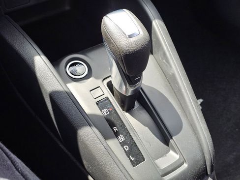 New 2025 Nissan Kicks Play S image 13