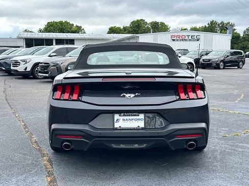 Used 2024 Ford Mustang Premium RWD image 4