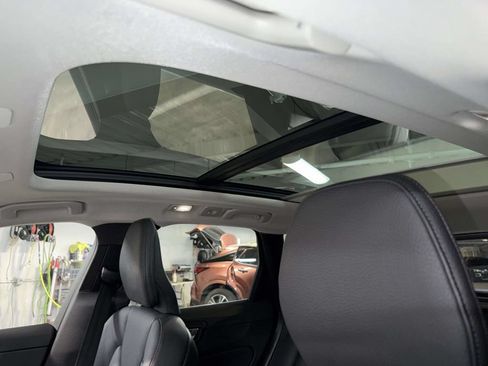 Used 2023 Volvo XC60 B5 Plus w/ Climate Package AWD/4WD image 22