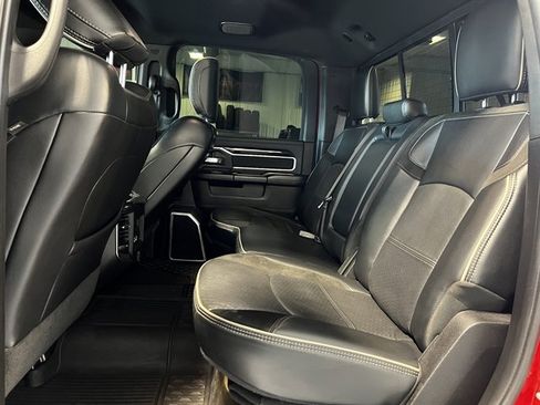 Used 2021 RAM 3500 Laramie w/ Night Edition image 19