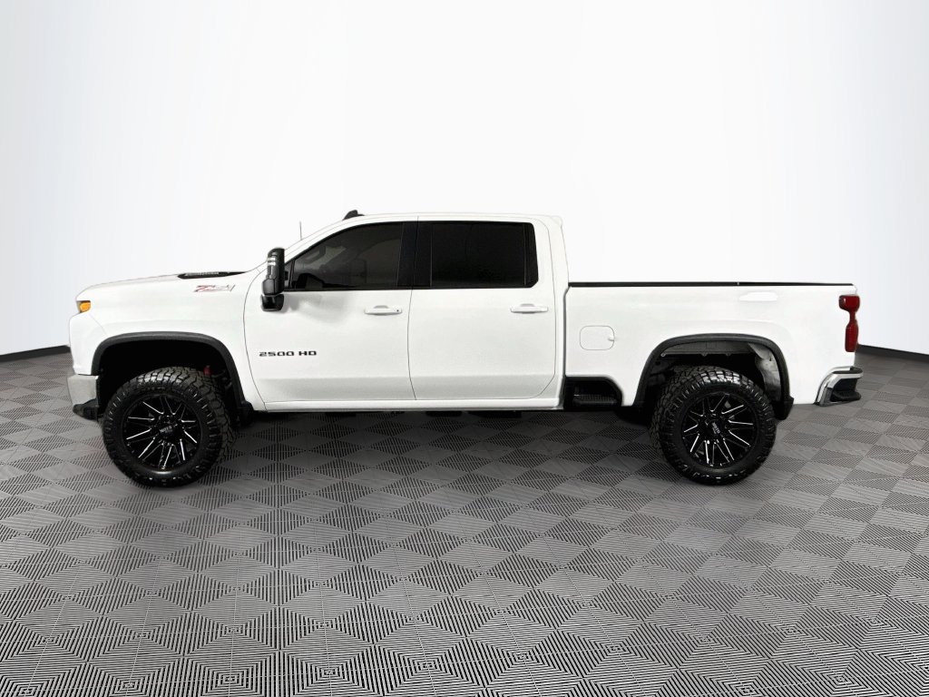 Used 2023 Chevrolet Silverado 2500 LT AWD/4WD image 4